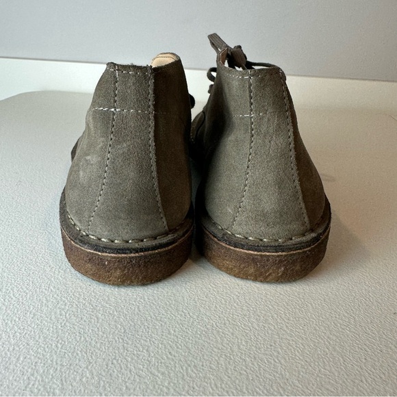 J.Crew Men’s Gray Taupe Suede Made in Italy Casual Classic Chukka Boots Size 11
